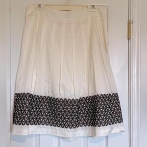 Loft Cream pleated skirt with brown embroidery